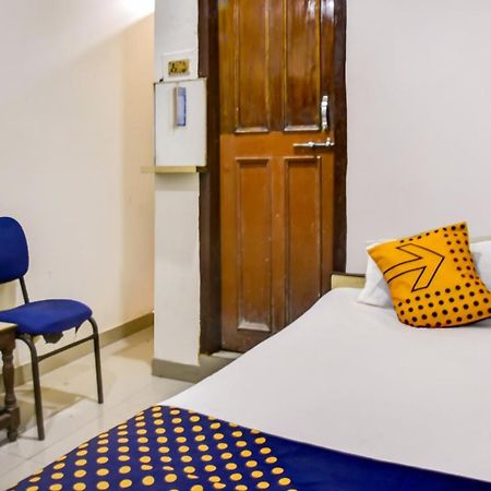 Spot On 75653 Hotel Rohit Bilaspur  Luaran gambar