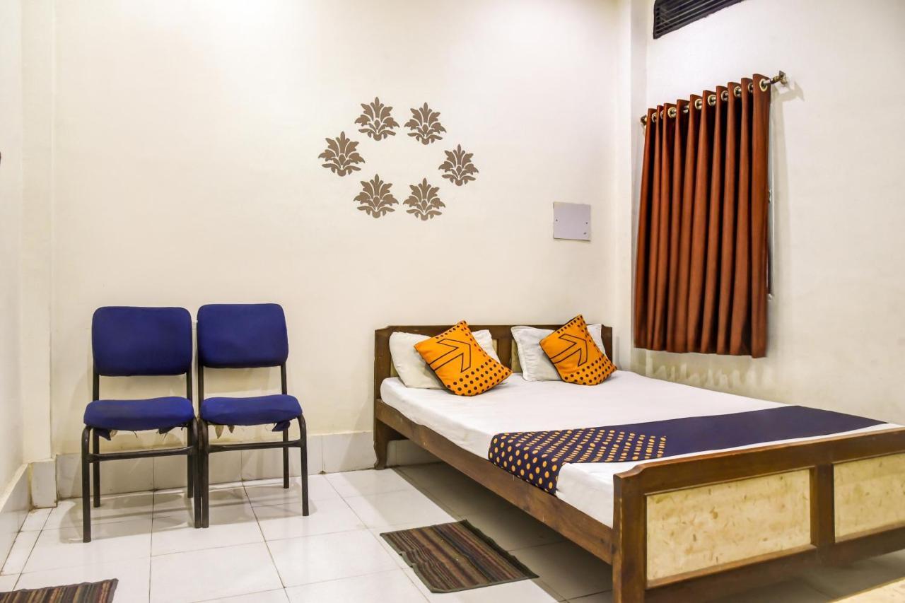 Spot On 75653 Hotel Rohit Bilaspur  Luaran gambar